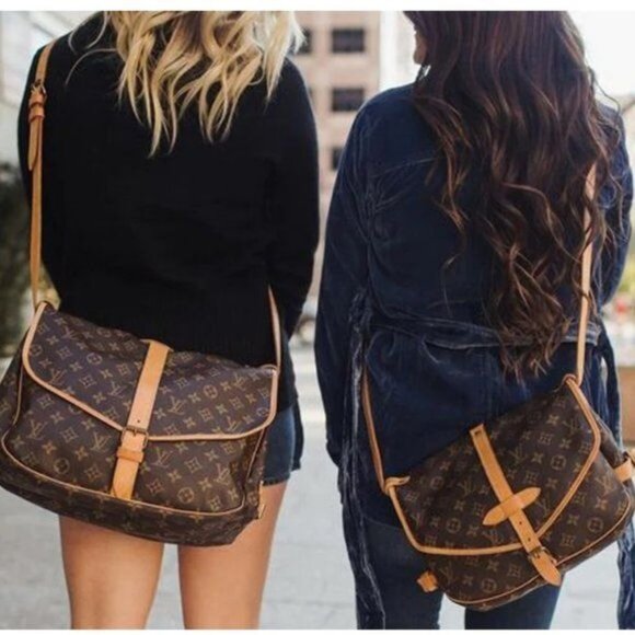 🔥LARGE🔥 Authentic Louis Vuitton Saumur 35 Crossbody Shoulder Bag Boho Soho - Picture 2 of 15